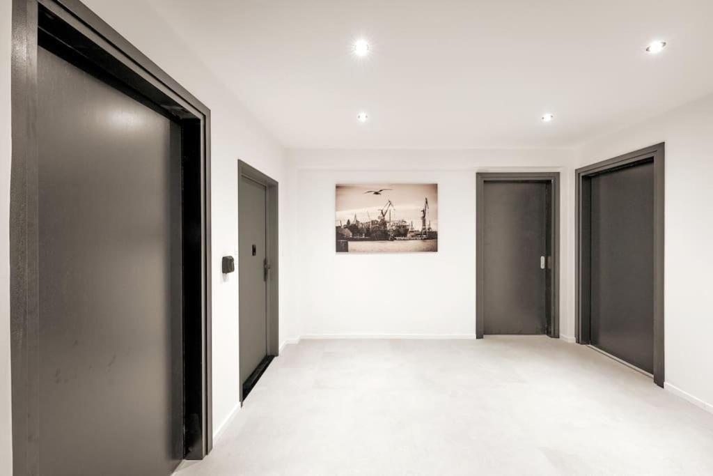 Hh 03 By Rockchair - Superhost Status - Modernes Apartment Mit Sonnigem Balkon & Premium Boxspringbetten In Winterhude - Hamburg Top Geheimtipp Exterior photo