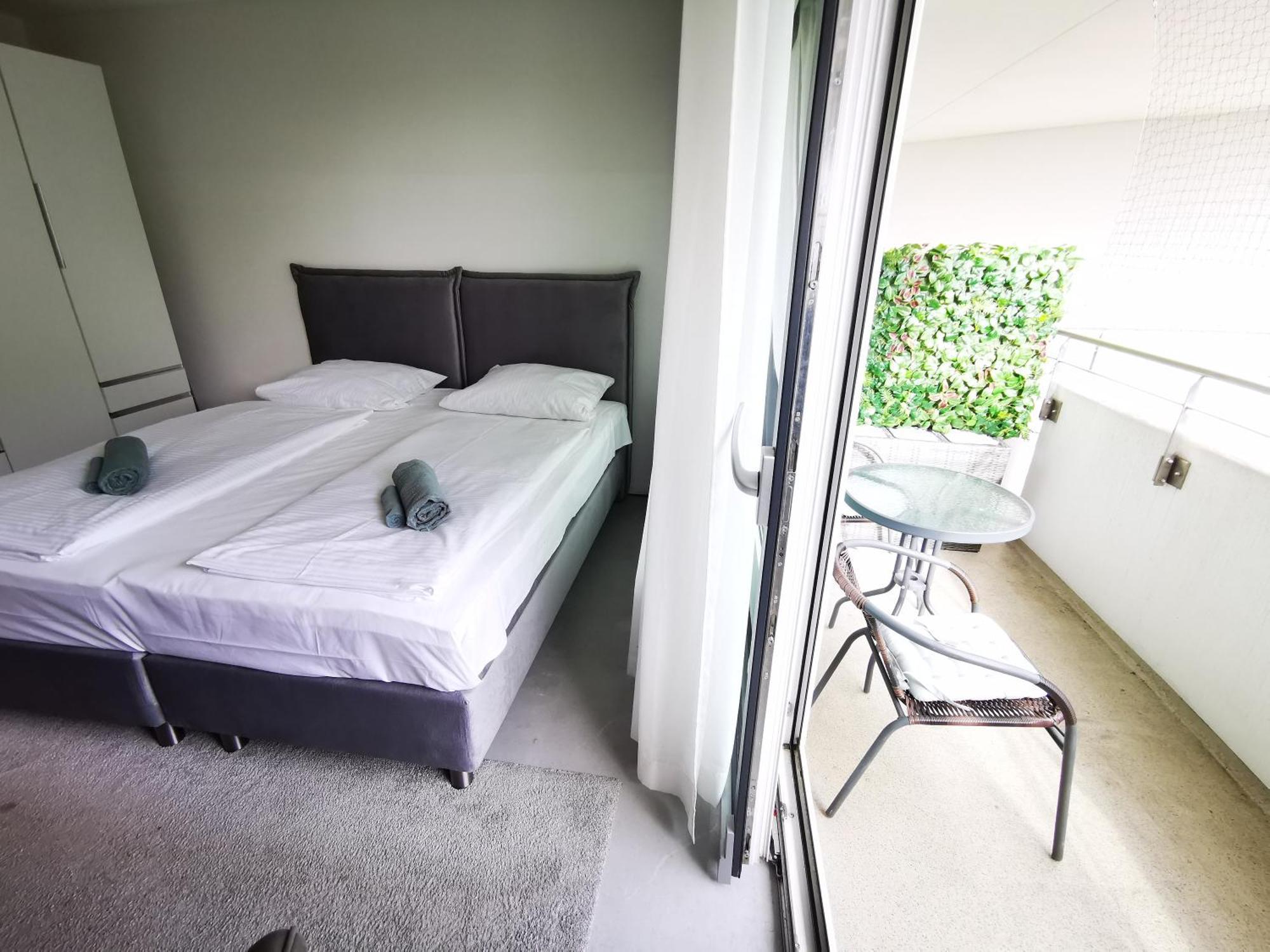 Hh 03 By Rockchair - Superhost Status - Modernes Apartment Mit Sonnigem Balkon & Premium Boxspringbetten In Winterhude - Hamburg Top Geheimtipp Exterior photo